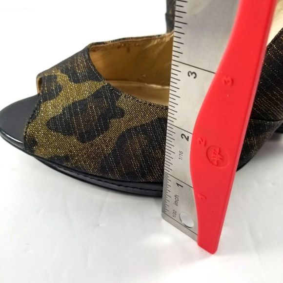 Brand New!! Guess Leopard Print Peep Toe Pump with Buckle size 10. S747 - Picture 7 of 11